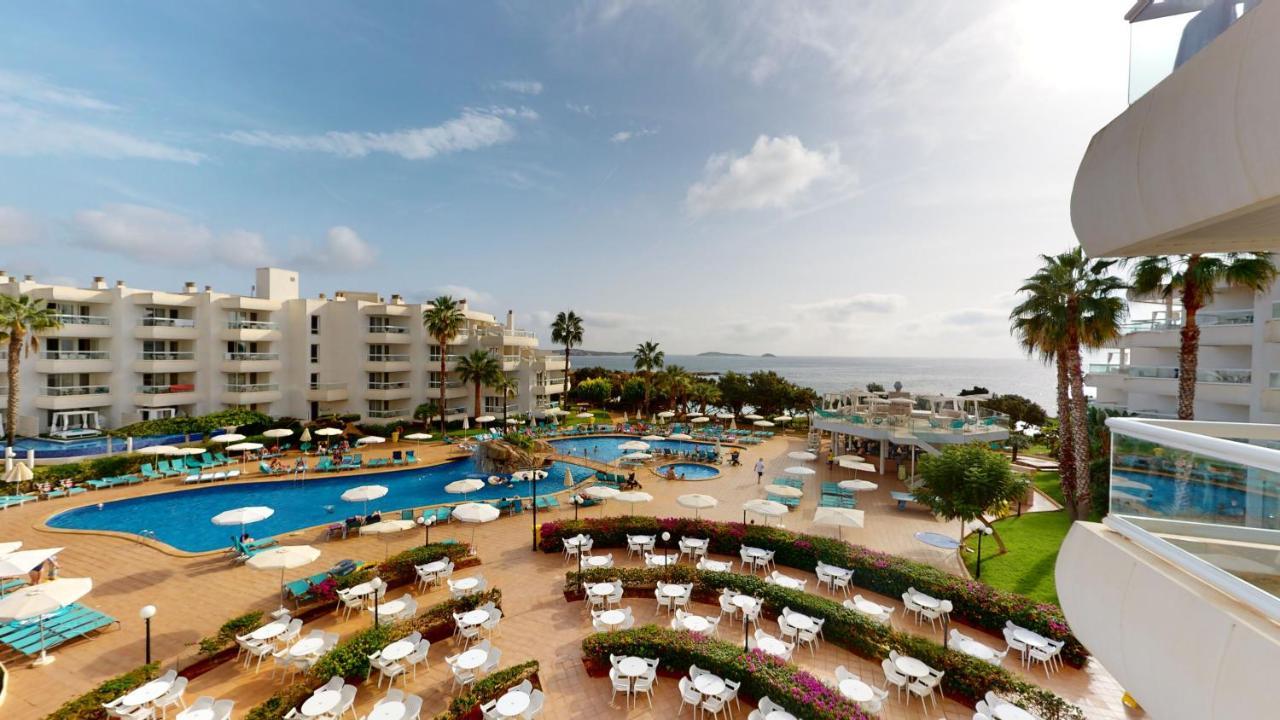 Aparthotel Tropic Garden Santa Eularia des Riu Bagian luar foto