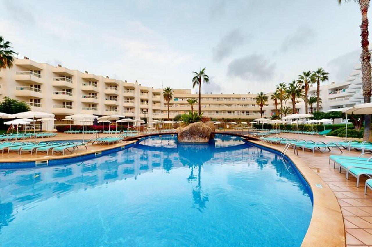 Aparthotel Tropic Garden Santa Eularia des Riu Bagian luar foto