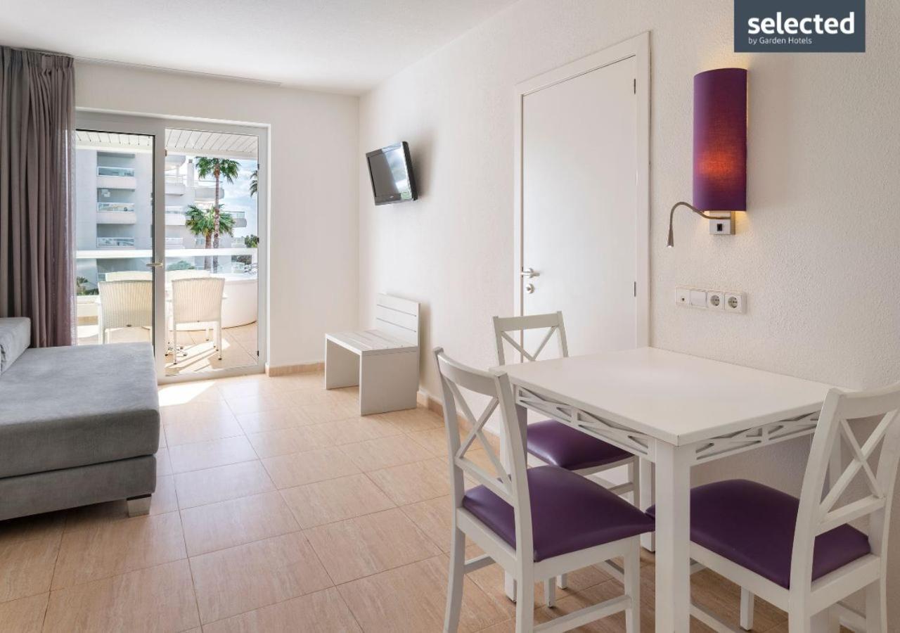 Aparthotel Tropic Garden Santa Eularia des Riu Bagian luar foto